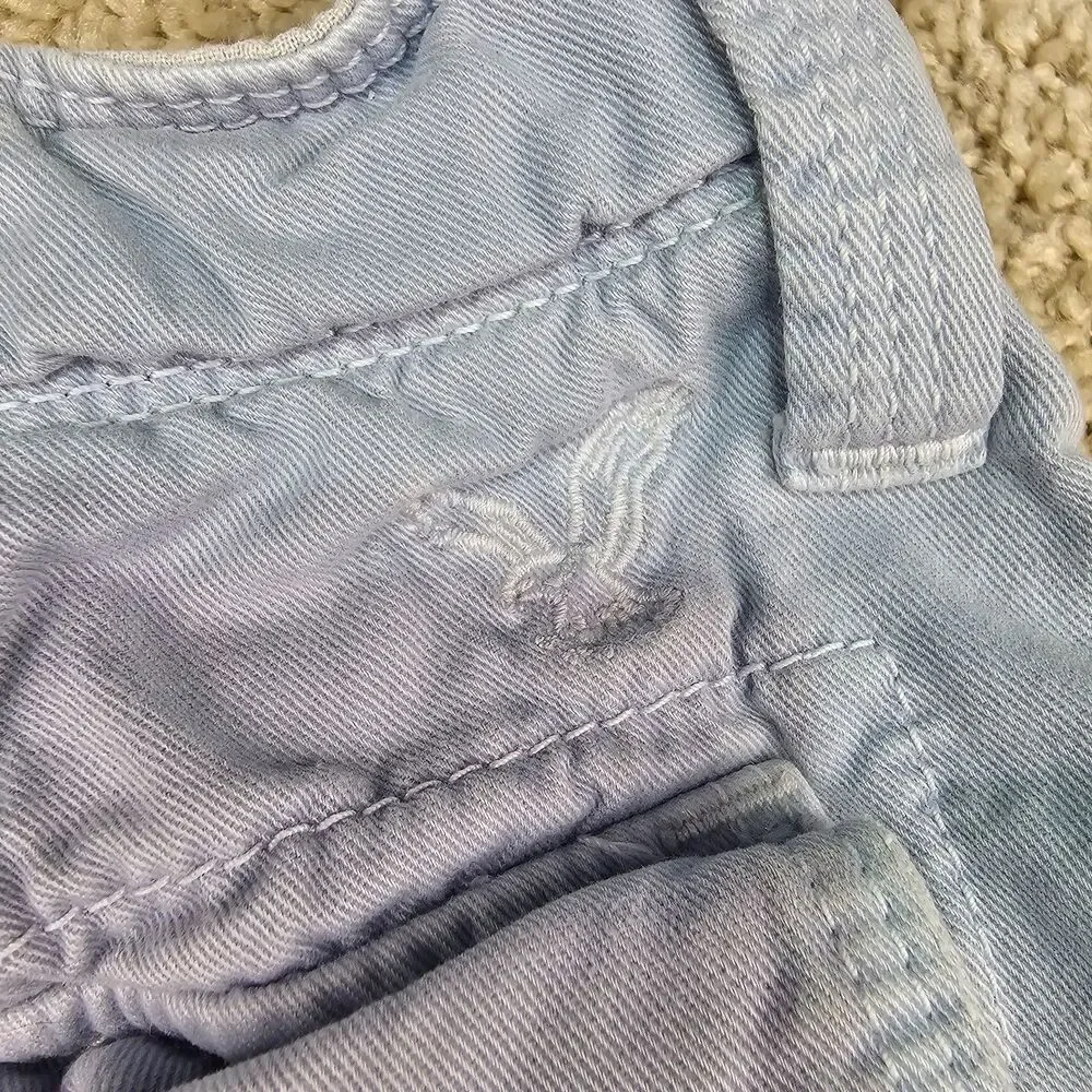 American Eagle Mens 28 Light Blue Seersucker Cargo Shorts Y2K Utility
